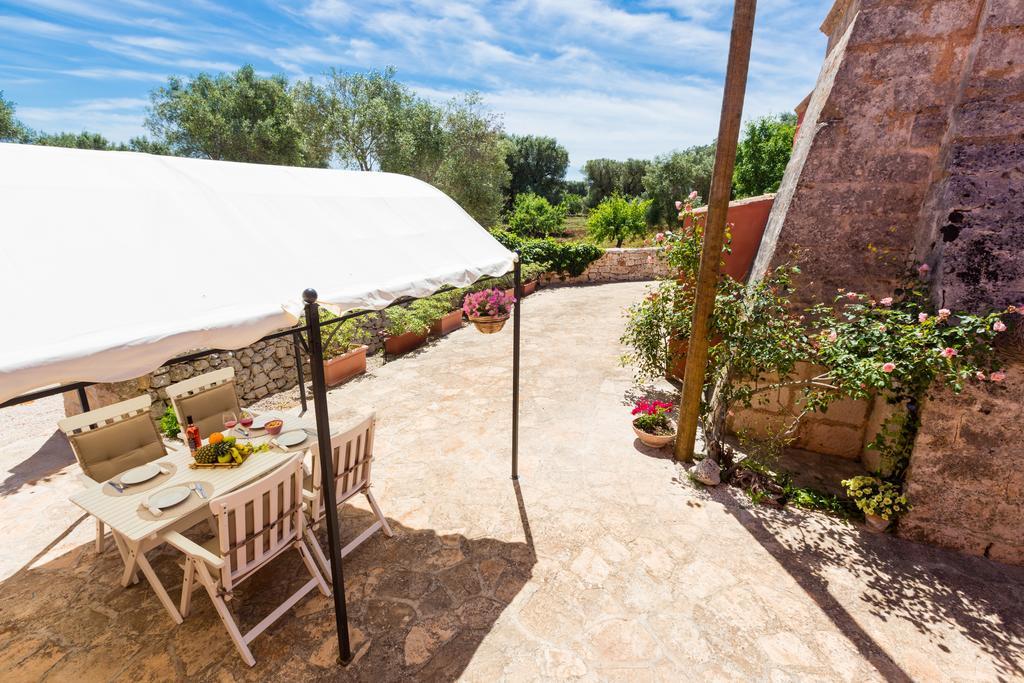 La Corte Della Masseria Сан-Віто-дей-Норманні Екстер'єр фото