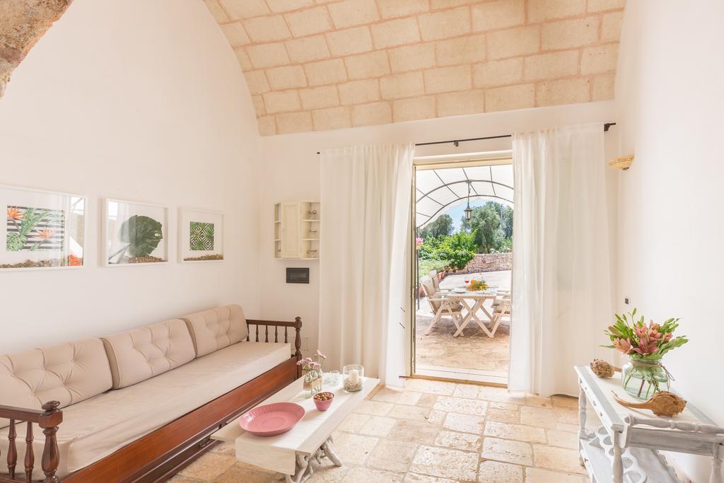 La Corte Della Masseria Сан-Віто-дей-Норманні Екстер'єр фото
